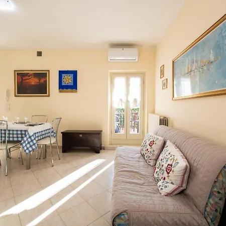 Casa Lella Apartment *