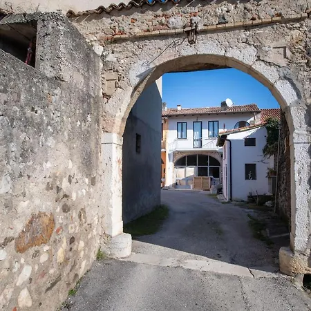 Casa Lella *